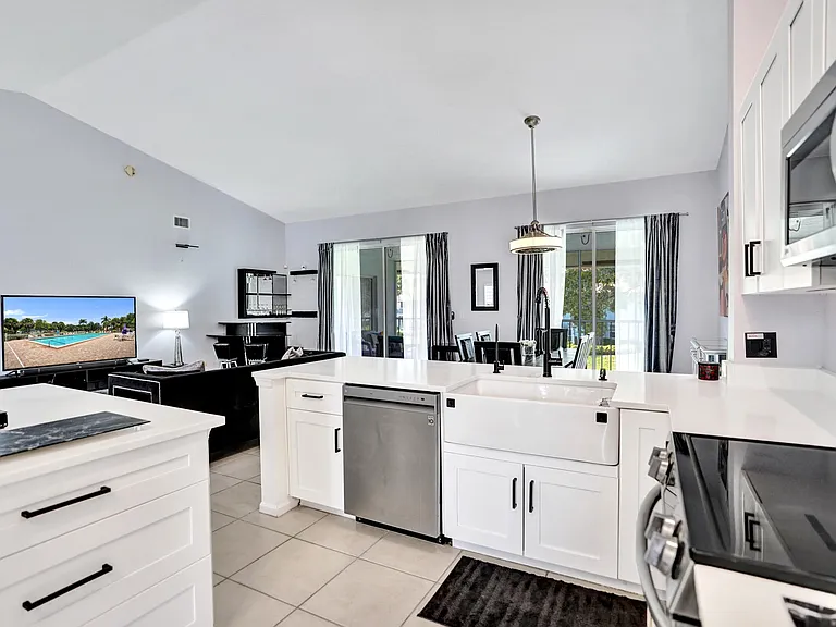 7669 Springwater Pl #202 — Photo 46
