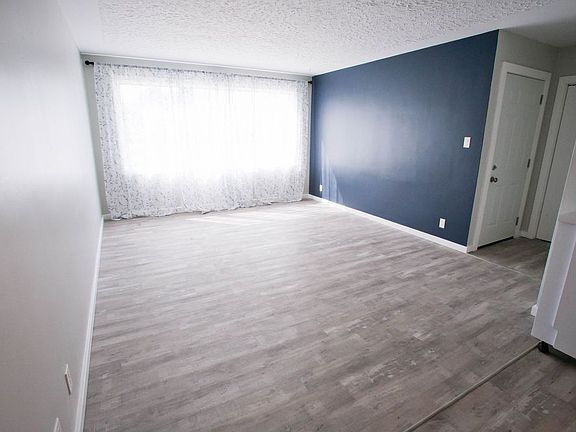 5th image of 9108 101st Ave #2
