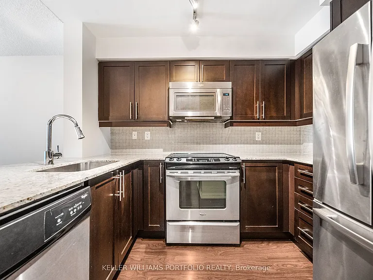 125 Western Battery Rd #508 — Photo 3