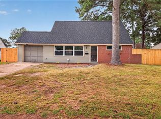 2204 Ardmore Ave, Chesapeake, VA 23324