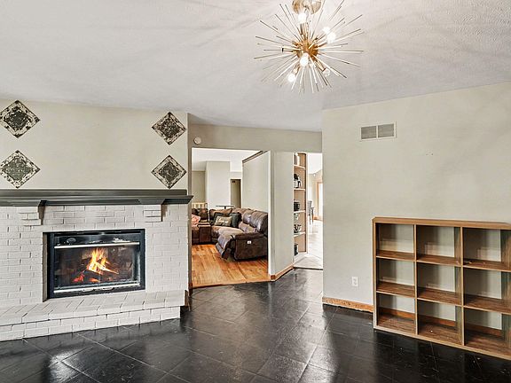 4th image of 13200 Fountain Ct