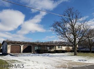 1108 Auction Rd, Martinsburg, PA 16662