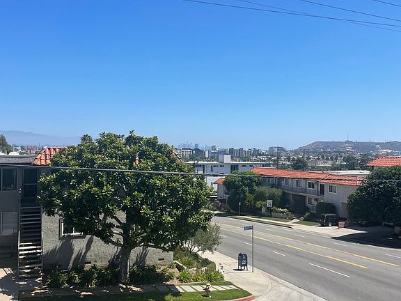 5th image of 11007-11011 Palms Blvd #211