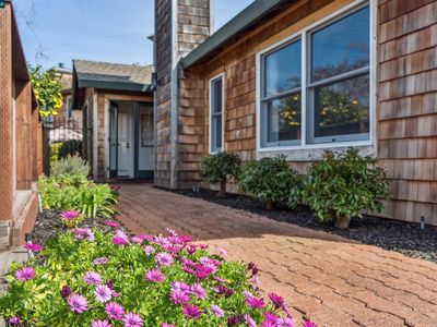 405 Centre Ct, Alameda, CA, 94502