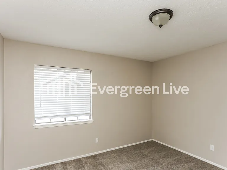 2026 Bridger Dr — Photo 14