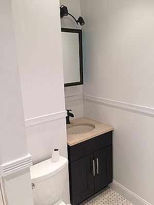 5th image of 782 Lincoln Pl APT 2L