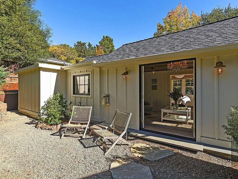 High End, Fully Furnished, Cottage In Downtown Mill Valley! Plus Optional Additional Cottage! Pro... — Photo 6
