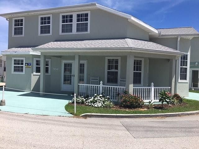 1st image of 994 Nettles Blvd
