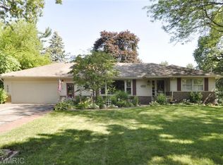 3004 Bobolink Ln, Kalamazoo, MI 49008