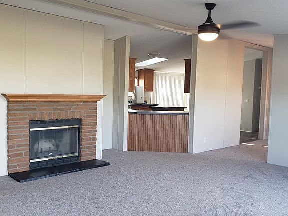 2nd image of 214 Forest Green Dr