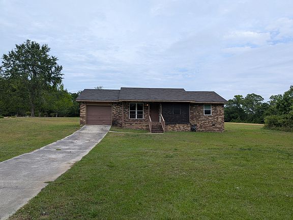 2nd image of 3155 Mesena Road