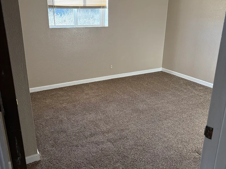 4805 Eisan Ave — Photo 8
