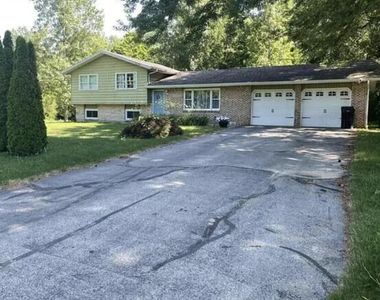 2994 Pershing Dr, Coloma, MI, 49038