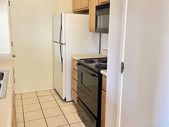 4th image of 6758 E Calle La Paz