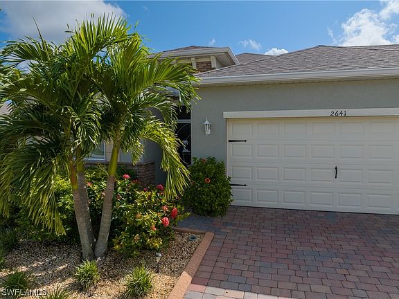3rd image of 2641 Corona Ln