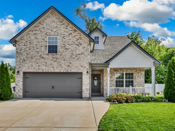 883 Terraceside Cir, Clarksville, TN 37040