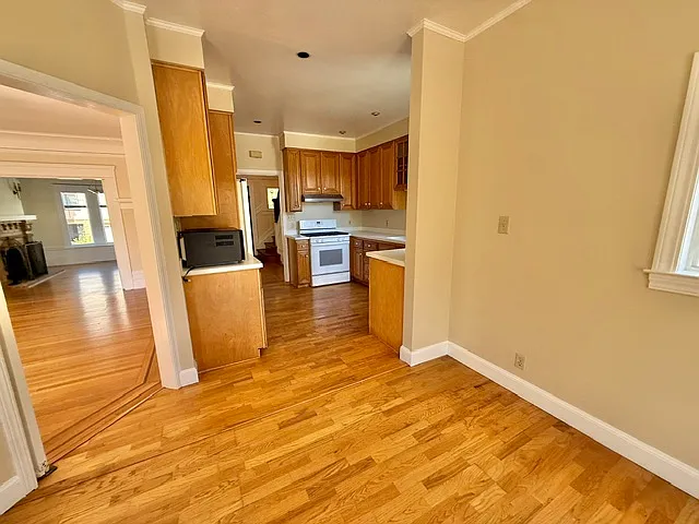 458 21st Ave — Photo 16
