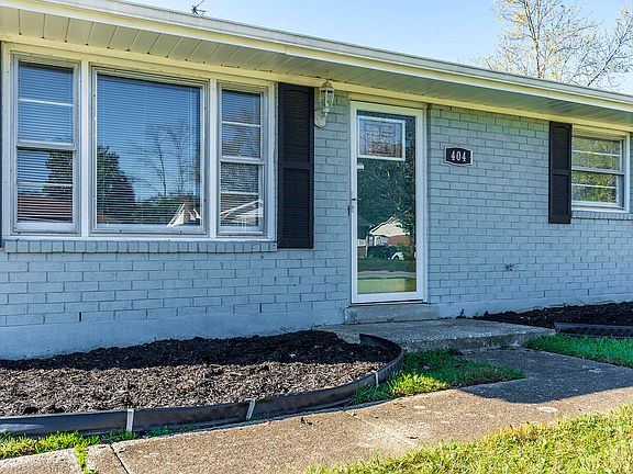 4th image of 404 Larkwood Dr