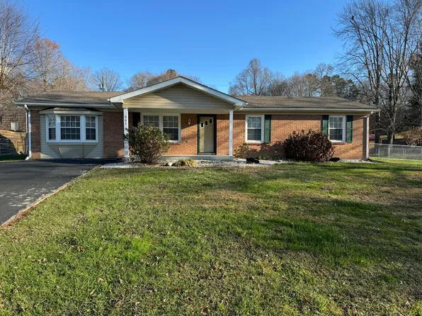561 Oaklawn Cir, Corbin, KY 40701