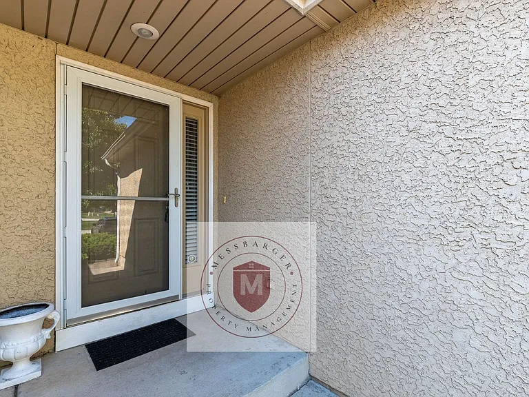 13007 Washington Ct — Photo 4