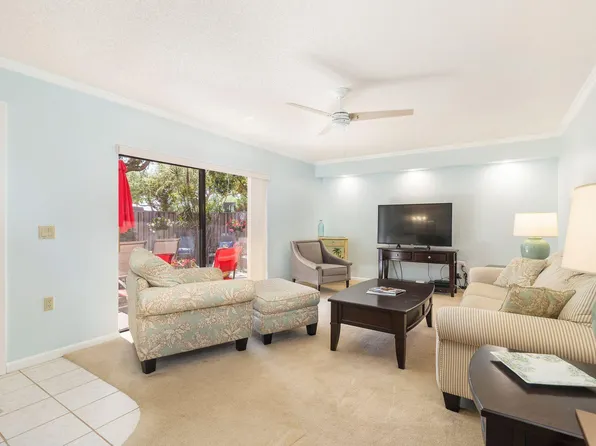 1604 16th Court #18d, Jupiter, FL 33477