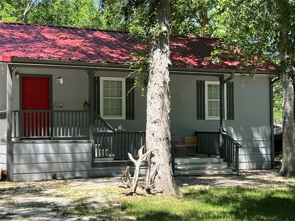 4901 County Road 216, East Bernard, TX 77435