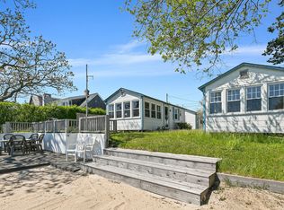 198 Towd Point Rd, Southampton, NY 11968