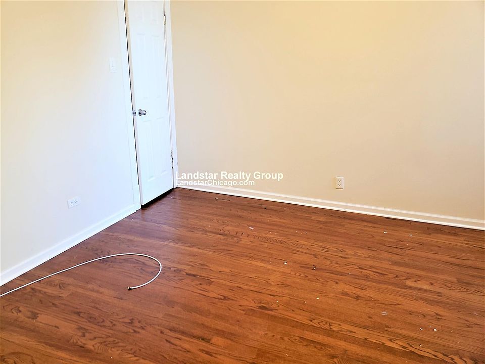 1st image of 4449 N Hamlin Ave APT 1