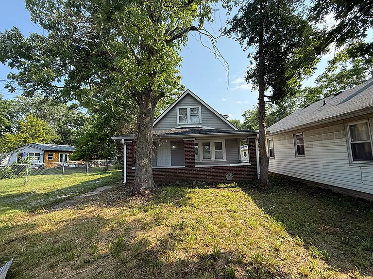 3209 Bethel Ave — Photo 2
