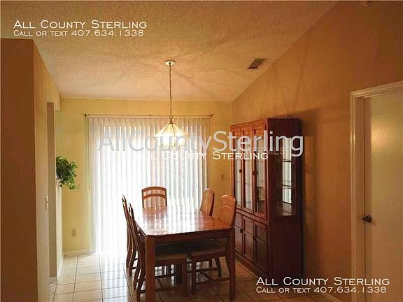4th image of 3026 Yorkshire Dr