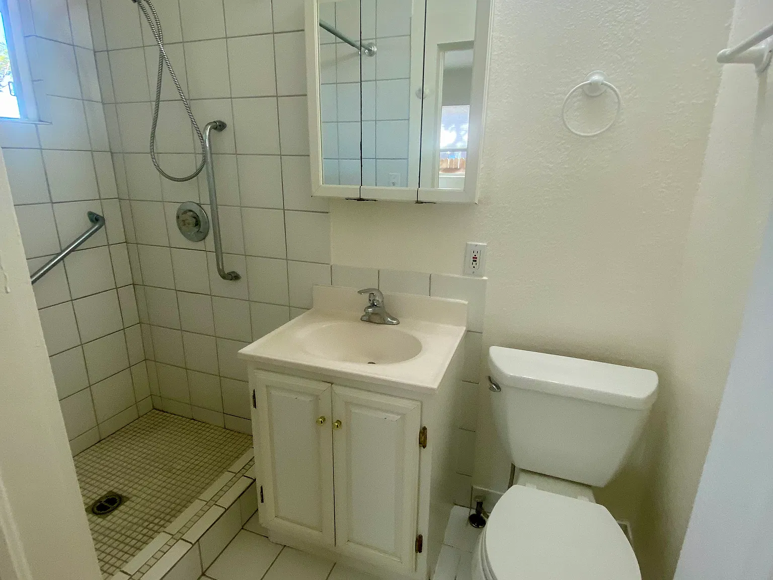 746 Mill St — Photo 4