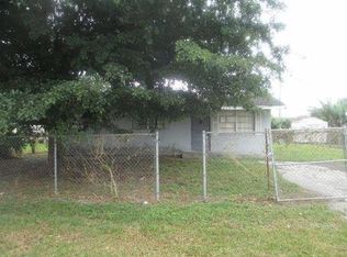 424 Sago Ct, Pahokee, FL 33476