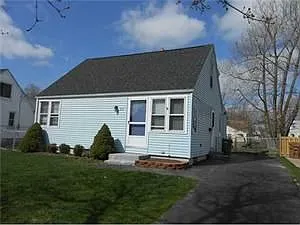 22 Edge Park Dr photo 1