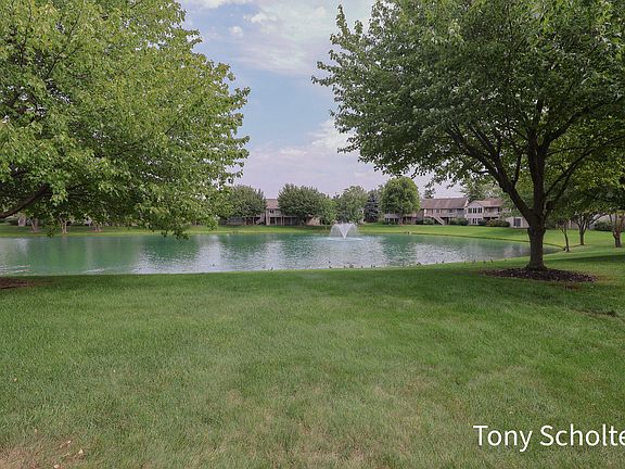 5th image of 6256 Springmont Dr #39