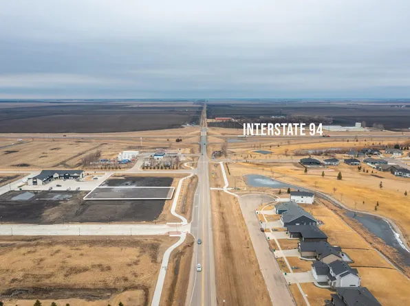 652 Falcon St, Mapleton, ND 58059