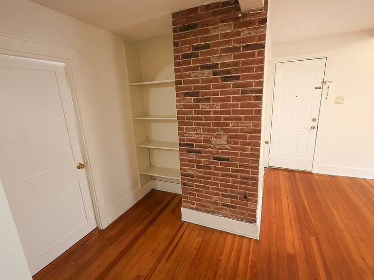 498 Whipple St #3 — Photo 5