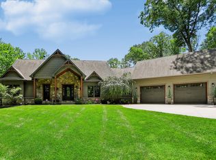 2731 W Lost Mans Ln, Bloomington, IN 47404