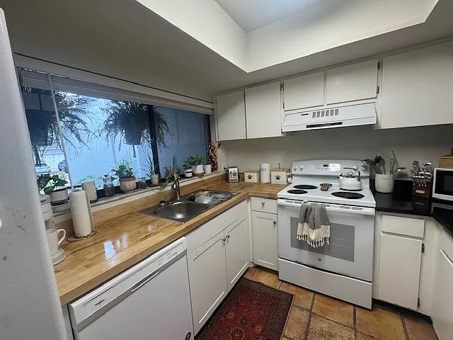 1112 W Targa Ct — Photo 24