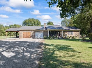 house on the hill／サイズ70 2403 Old Washington Rd, Cedar Hill, TN 37032 | Zillow