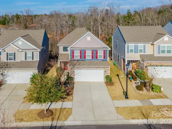 1270 Hideaway Gulch Dr, Fort Mill, SC 29715
