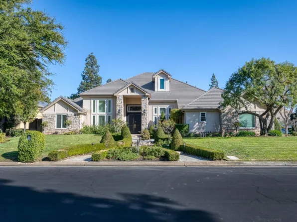 10392 N Spring Hills Dr, Fresno, CA 93730