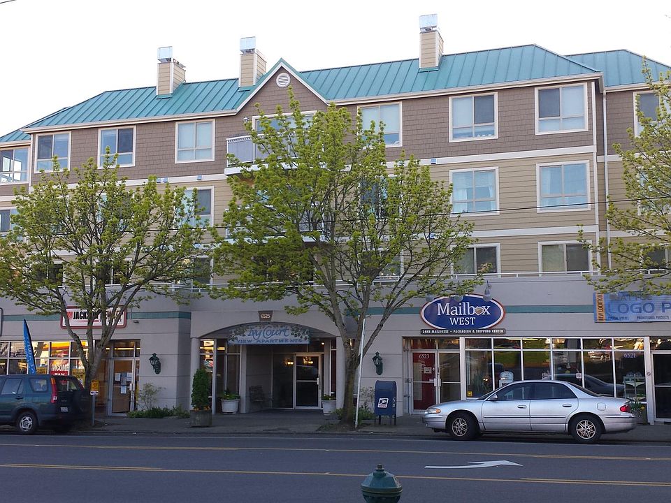 Ivy Court Apartments