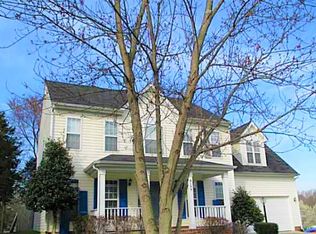 9153 Austin Ridge Ln, Charlotte, NC 28214