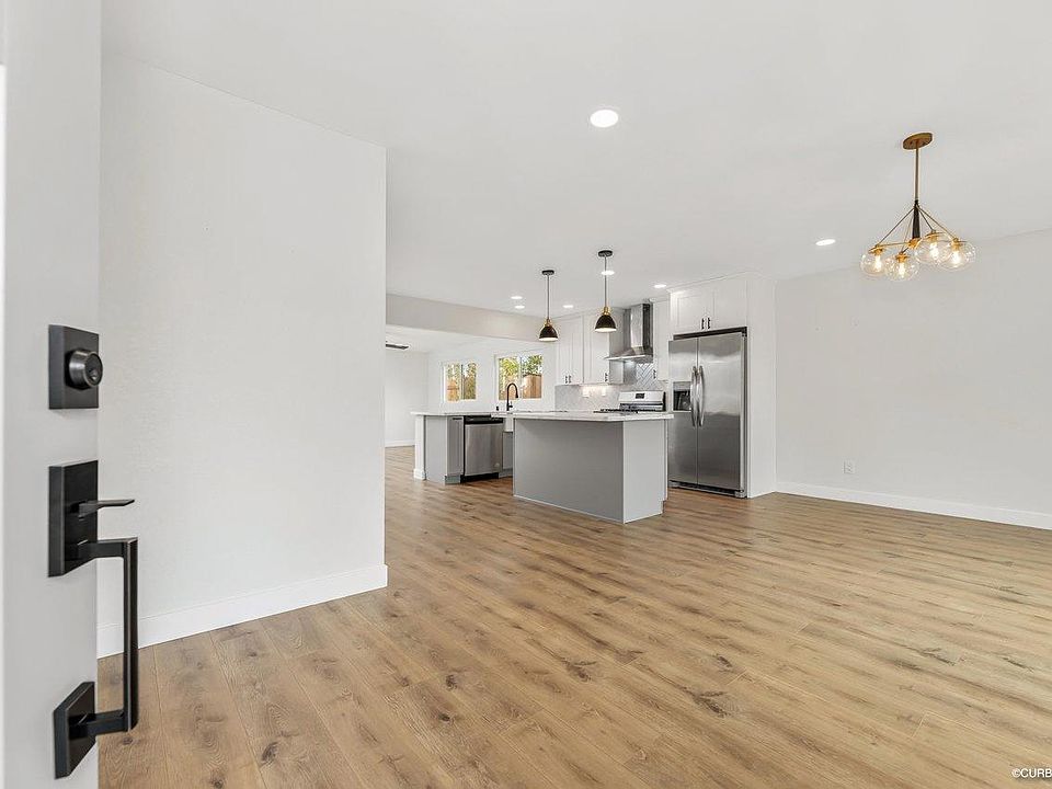1st image of 10382 Greenford Dr