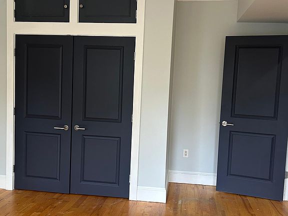 5th image of 8 Conrad St #1