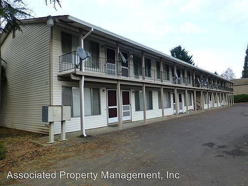 2nd image of 232 NE 3rd Ave APT 17