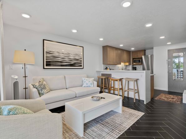 53-549 Kamehameha Hwy APT 705