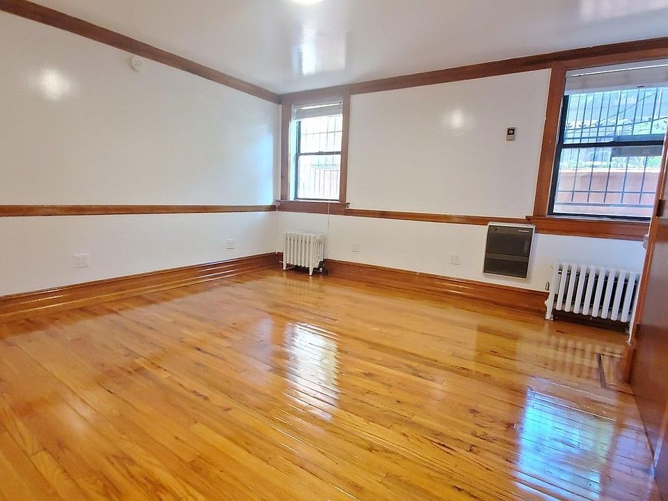 2nd image of 575 Carlton Ave #1A