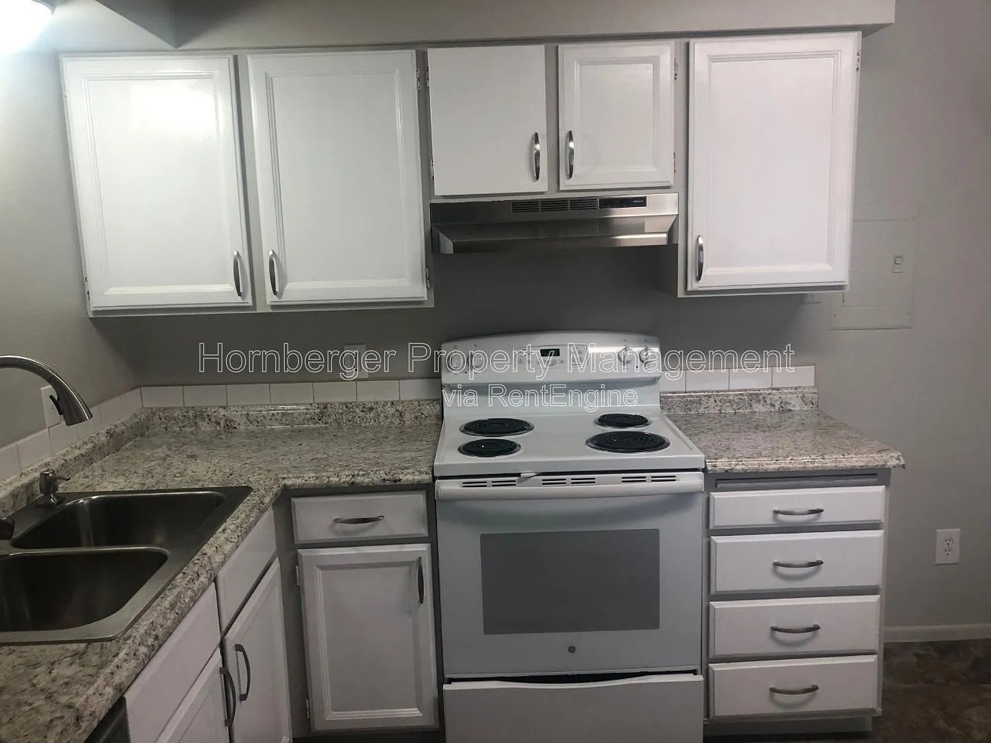 2 bed, 1.0 bath, 750 sqft, $995 — Photo 4