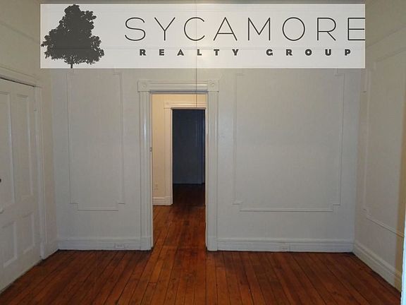 2nd image of 43 Saint Marks Pl APT 1